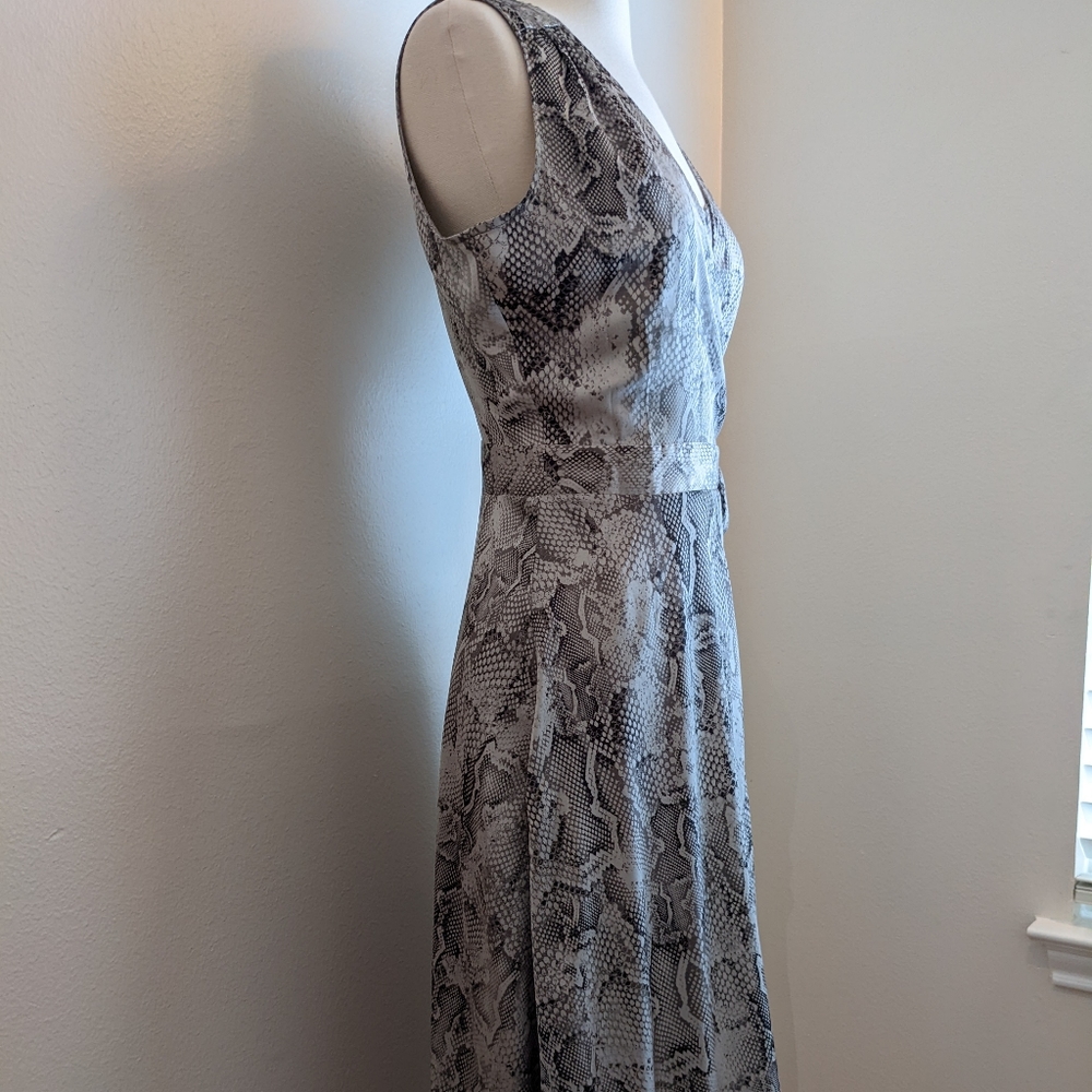 WHBM - Sz.0 - Lunar Python/Snake Dress - Picture 2 of 11